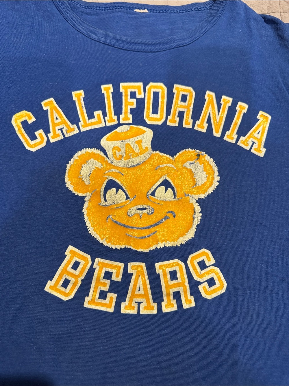 Vintage royal blue California Golden Bears t-shirt retro collegiate CAL Beanie